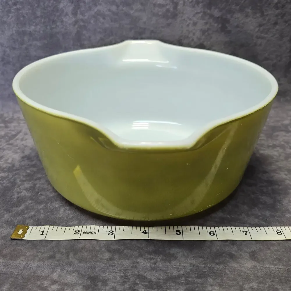 Vintage Pyrex Town & Country Cinderella Nesting Mixing Pouring Bowl 444 4 QT.